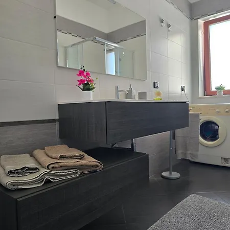 Casa vacanze La Di Alice Vignacastrisi