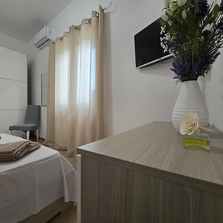 La Di Alice Vignacastrisi